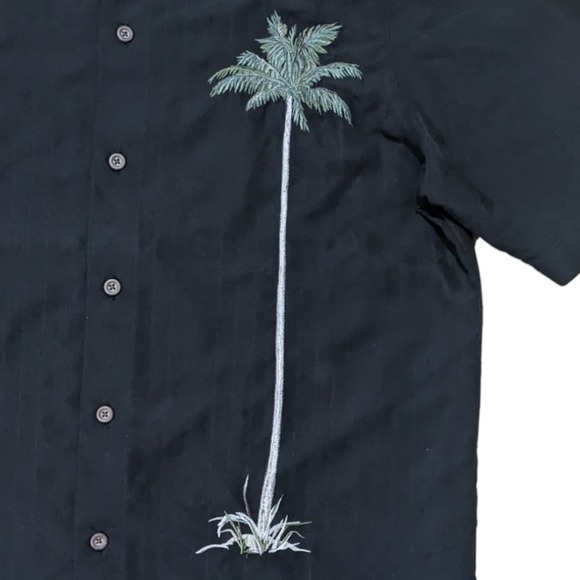 Paradise Collection Modal blend button down tropical short sleeve shirt - Picture 4 of 5